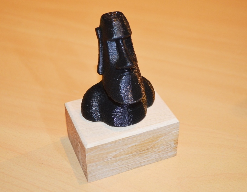 MOAI statue