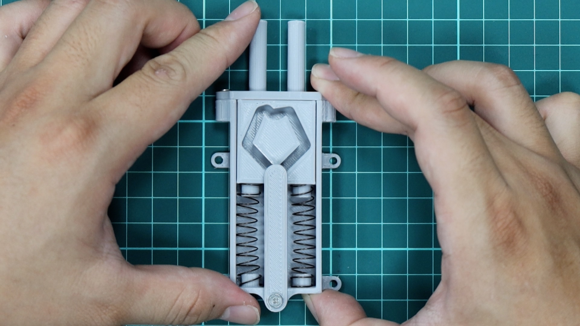 Push Latch Mechanism