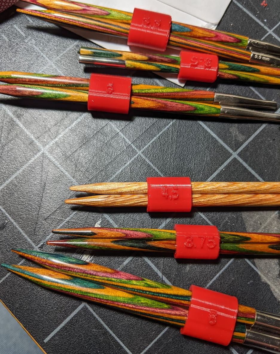 Knitting needle pairs - organization