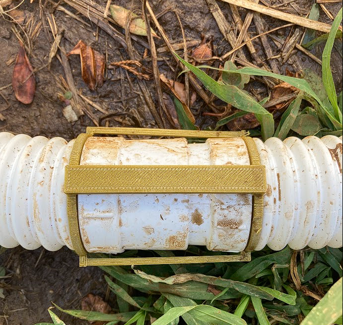 Pool Pipe Bracket