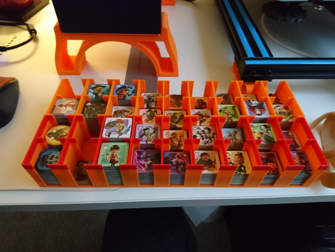 Smallworld race token / card / chip  box