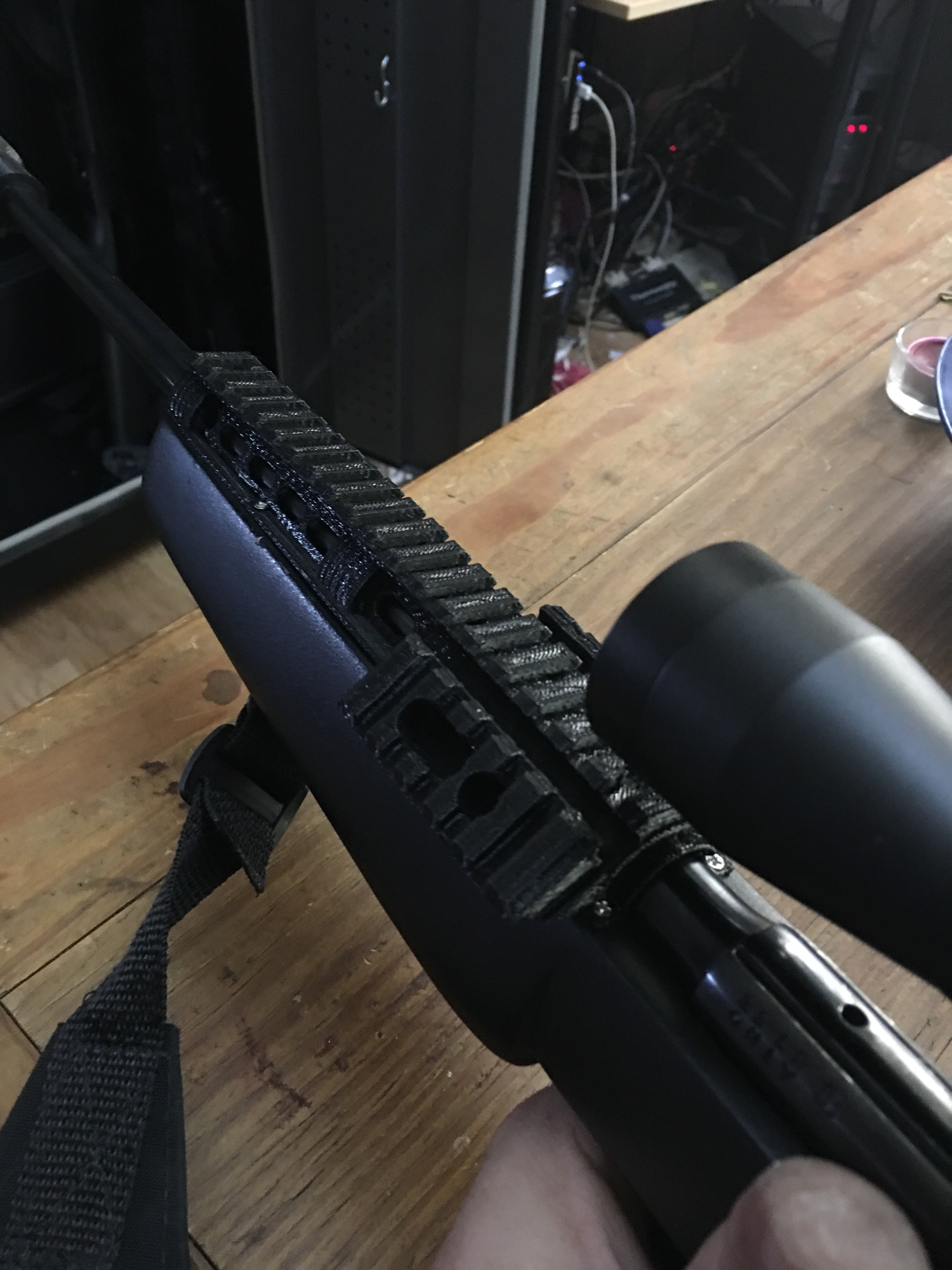 Kassnar / ARMSCOR / Squire Bingham M16 Tri-Rail Shield/Cover