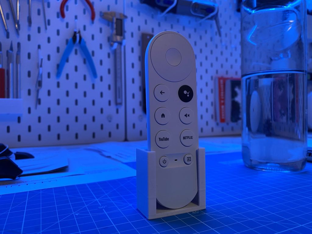 Chromecast Remote holder (4th Gen)