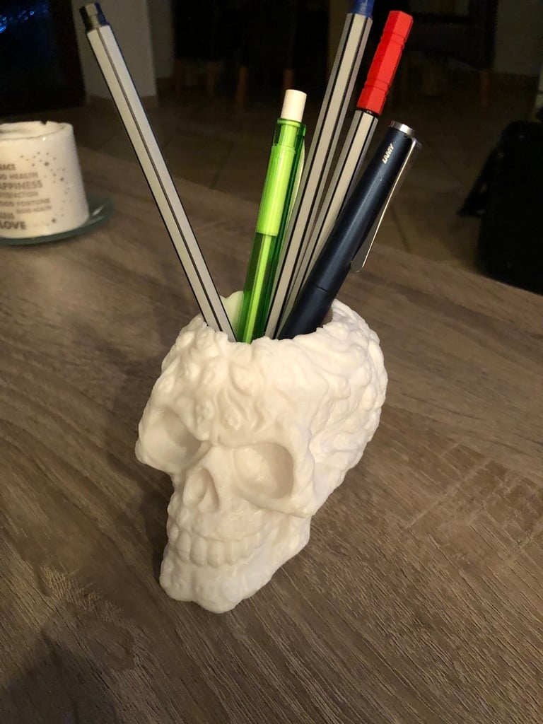 Souls Skull Pen Holder