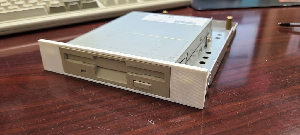 Compaq Portable III / 386 3.5" Floppy Faceplate