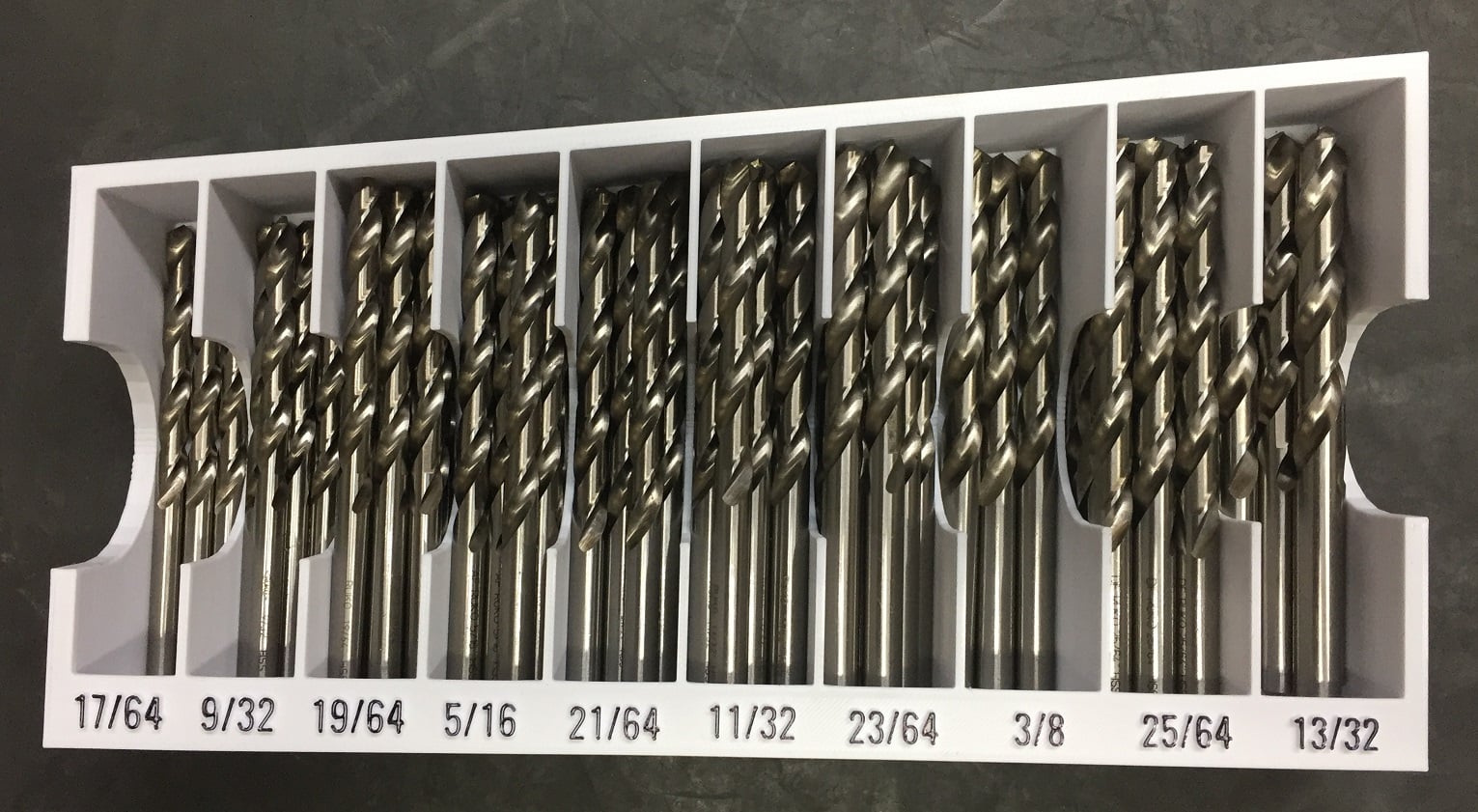 Drill bit storage tray - medium bits