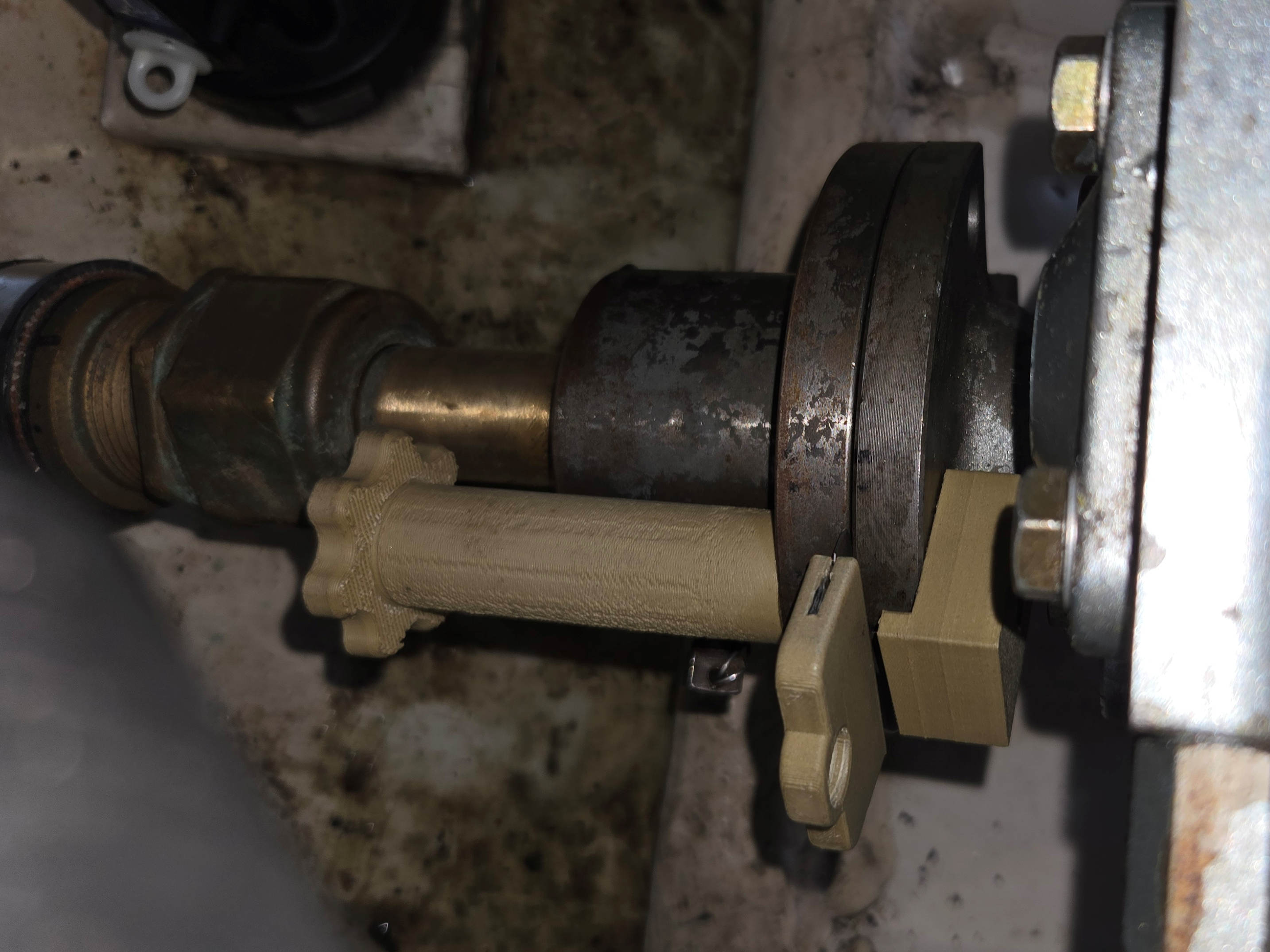 Boat Engine Alignment Tool