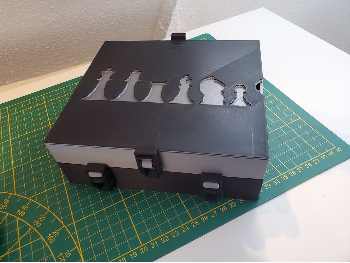 Large Chess piece storage box