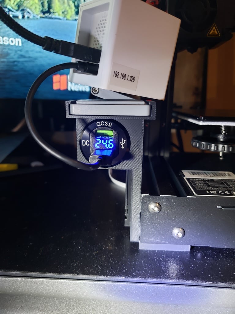 Ender 3 Wyze v2 Cam Mount w/USB/Voltage