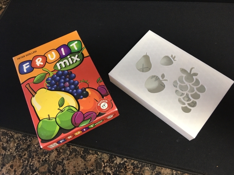 FRUIT MIX Organizer Insert - board game box