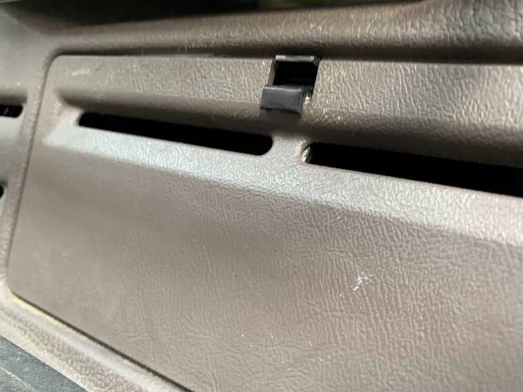 RRC under seat panel door clip