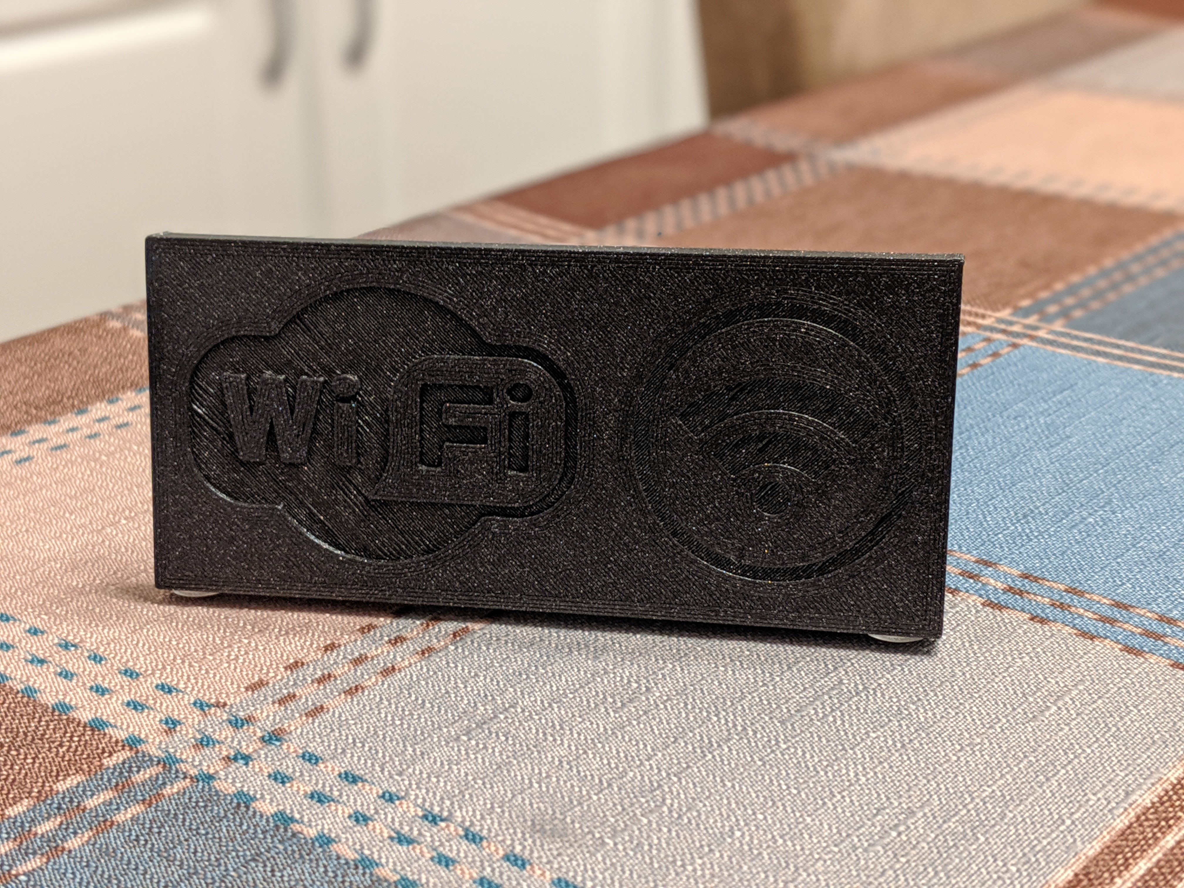WIFI NFC Desktop Tag Holder