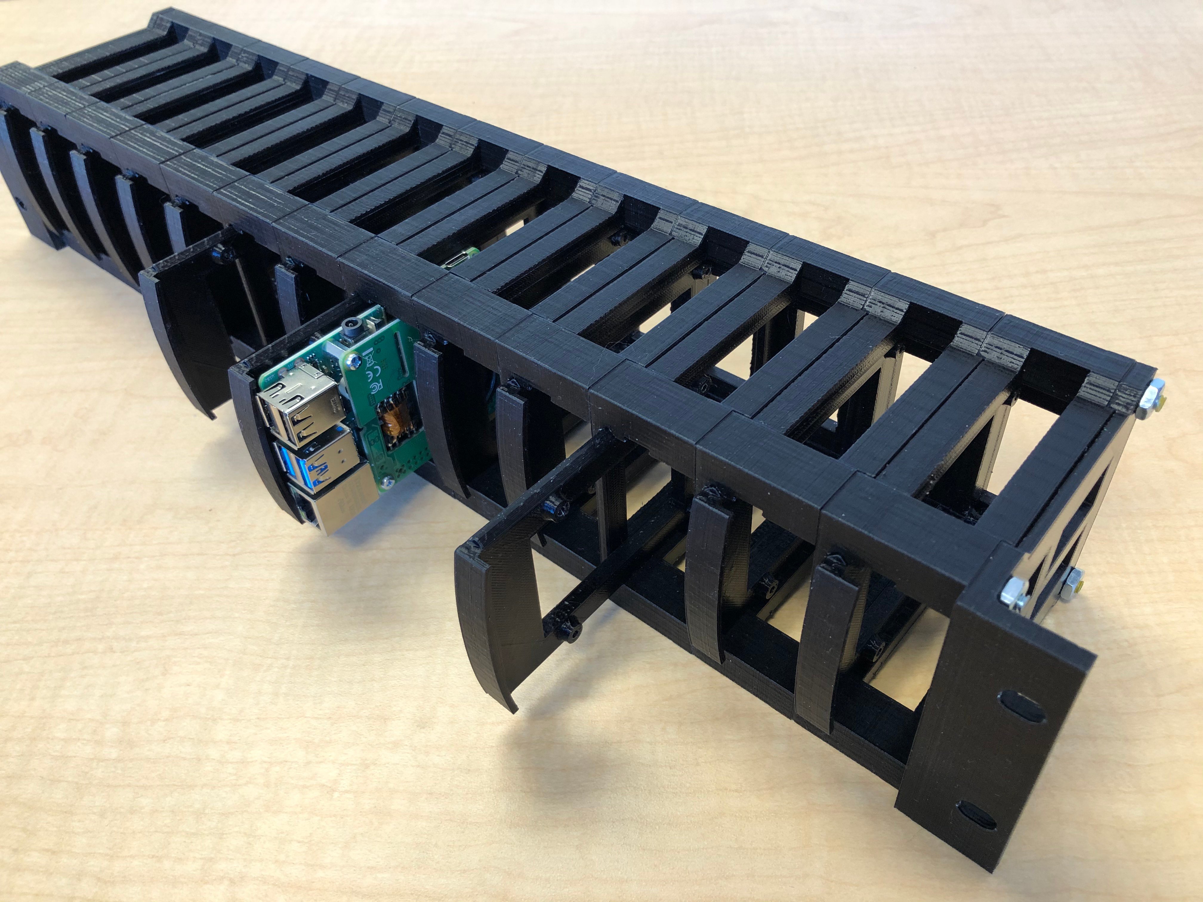 Raspberry Pi 4/5 2U rack-mount bracket
