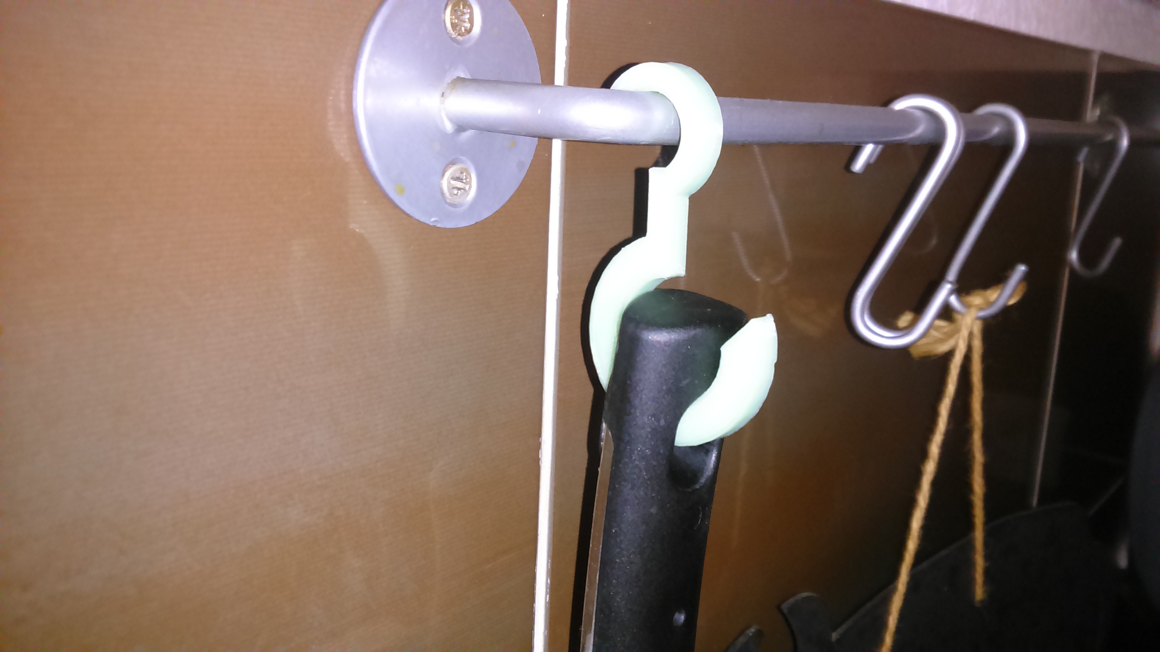 S-Hook