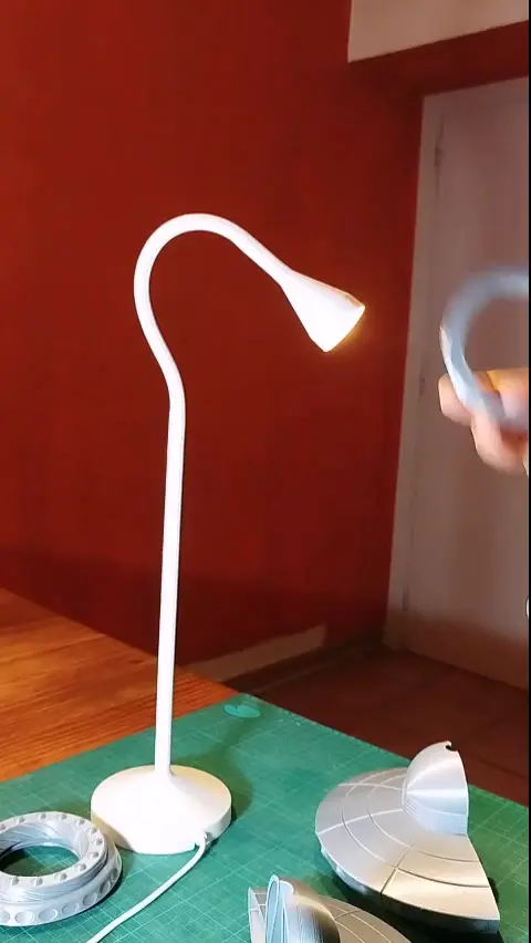 Miniatura 5 do modelo 3D ÖVNI – IKEA NÄVLINGE UFO Lamp Hack