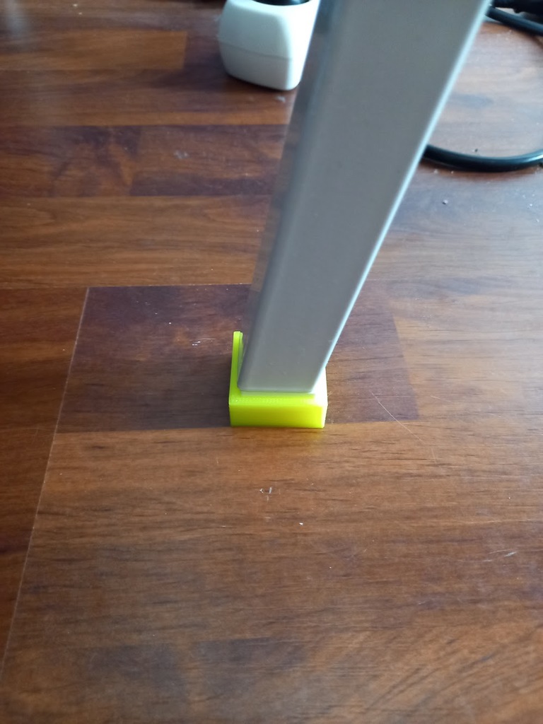Desk riser - slightly tapered 26x26mm legs