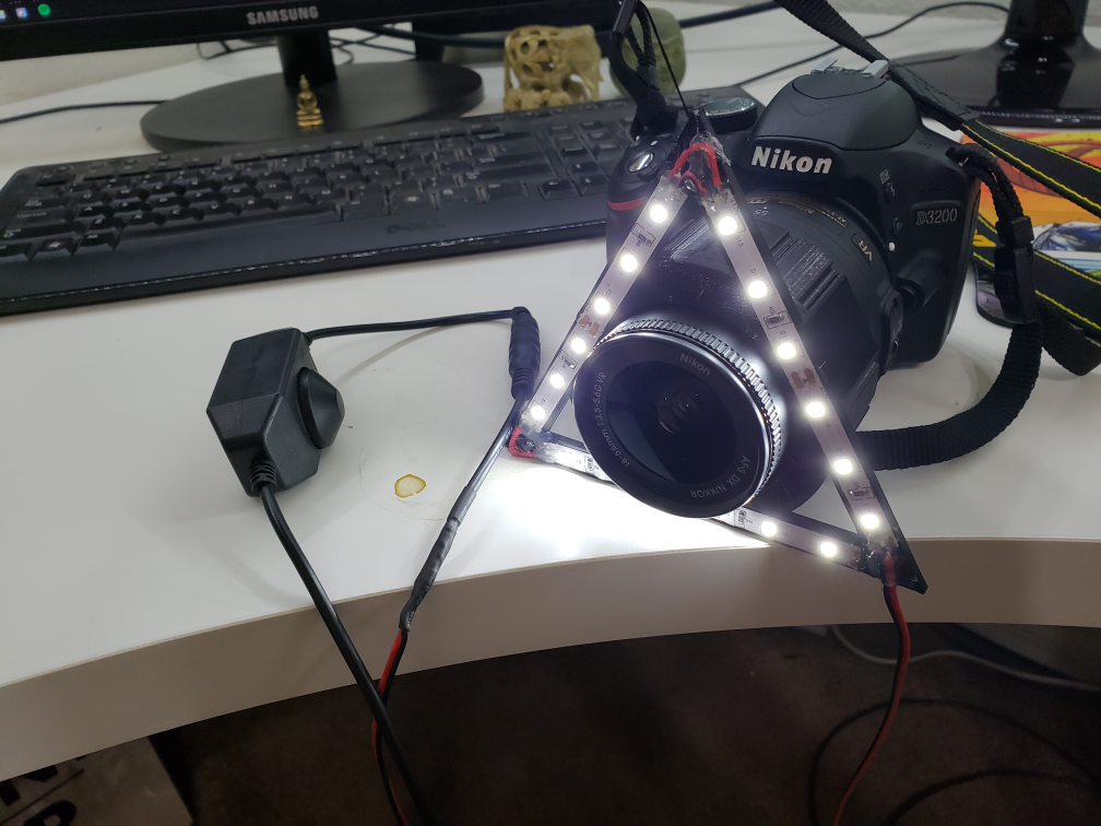 Camera Light Ring (Triangle)