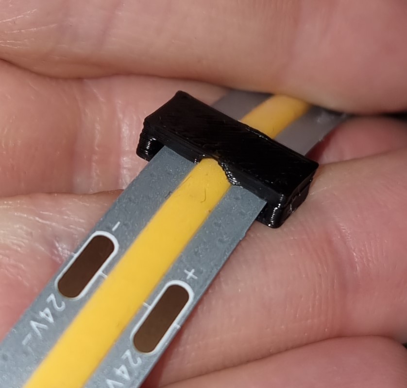 Glue clip for led strip
