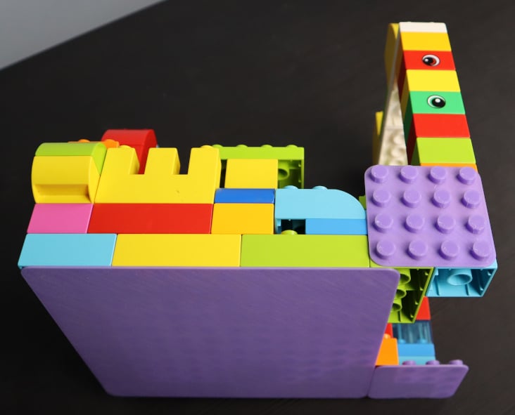 Lego Duplo build plate (customizable)