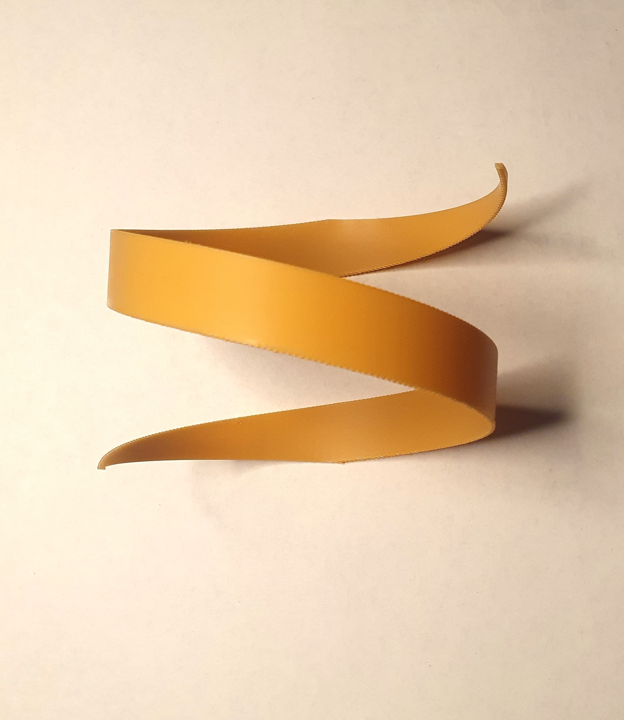 Snap-on spiral for PET bottles