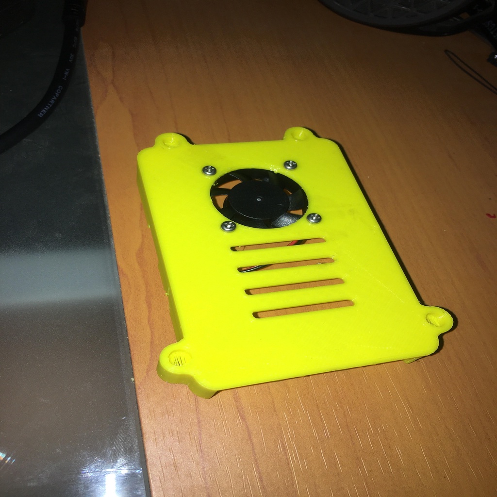 Safe and secure Raspberry Pi B+ Case with 30mm Fan