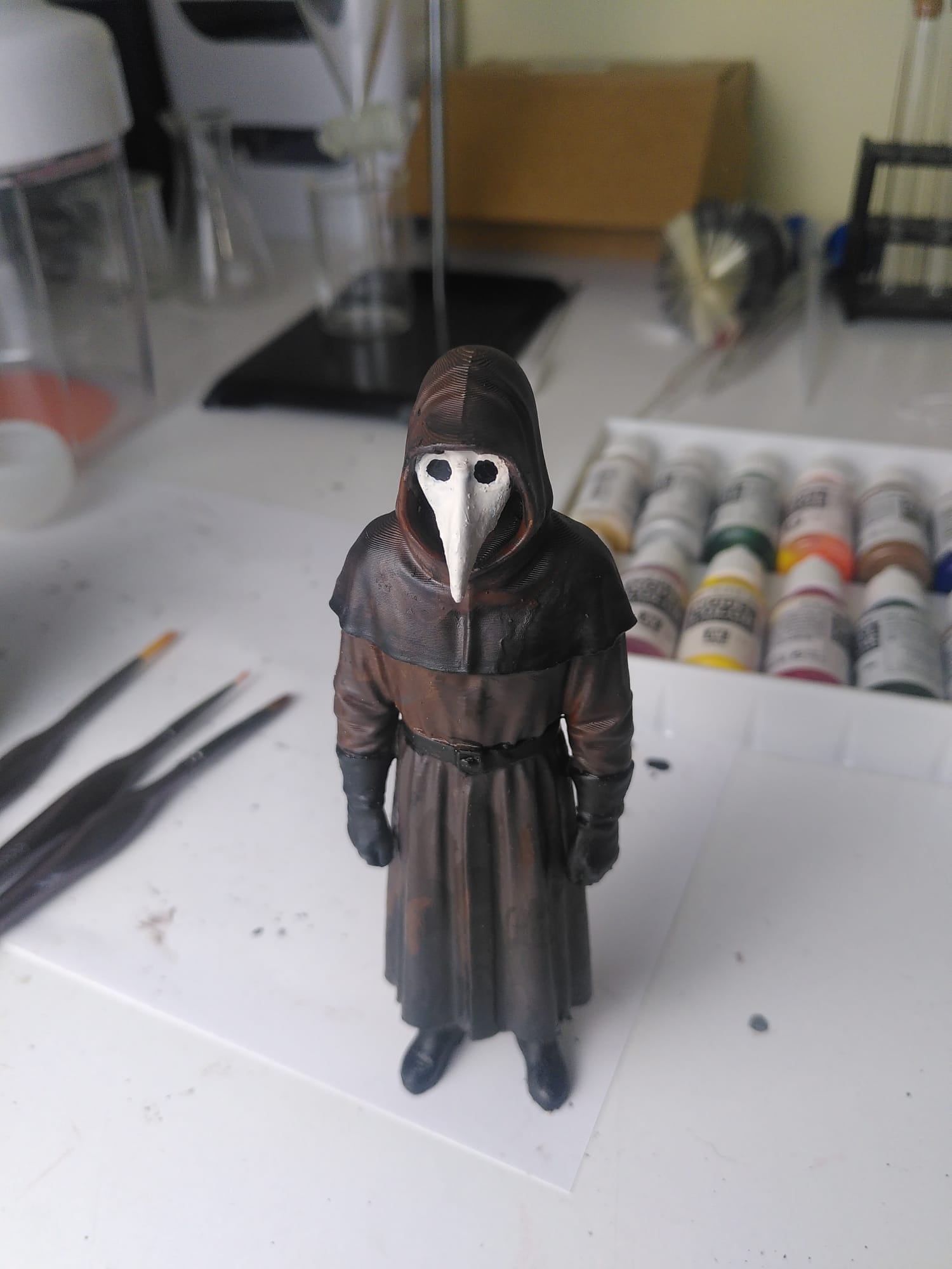 SCP-049 – Plague Doctor Figure (SCP Foundation)