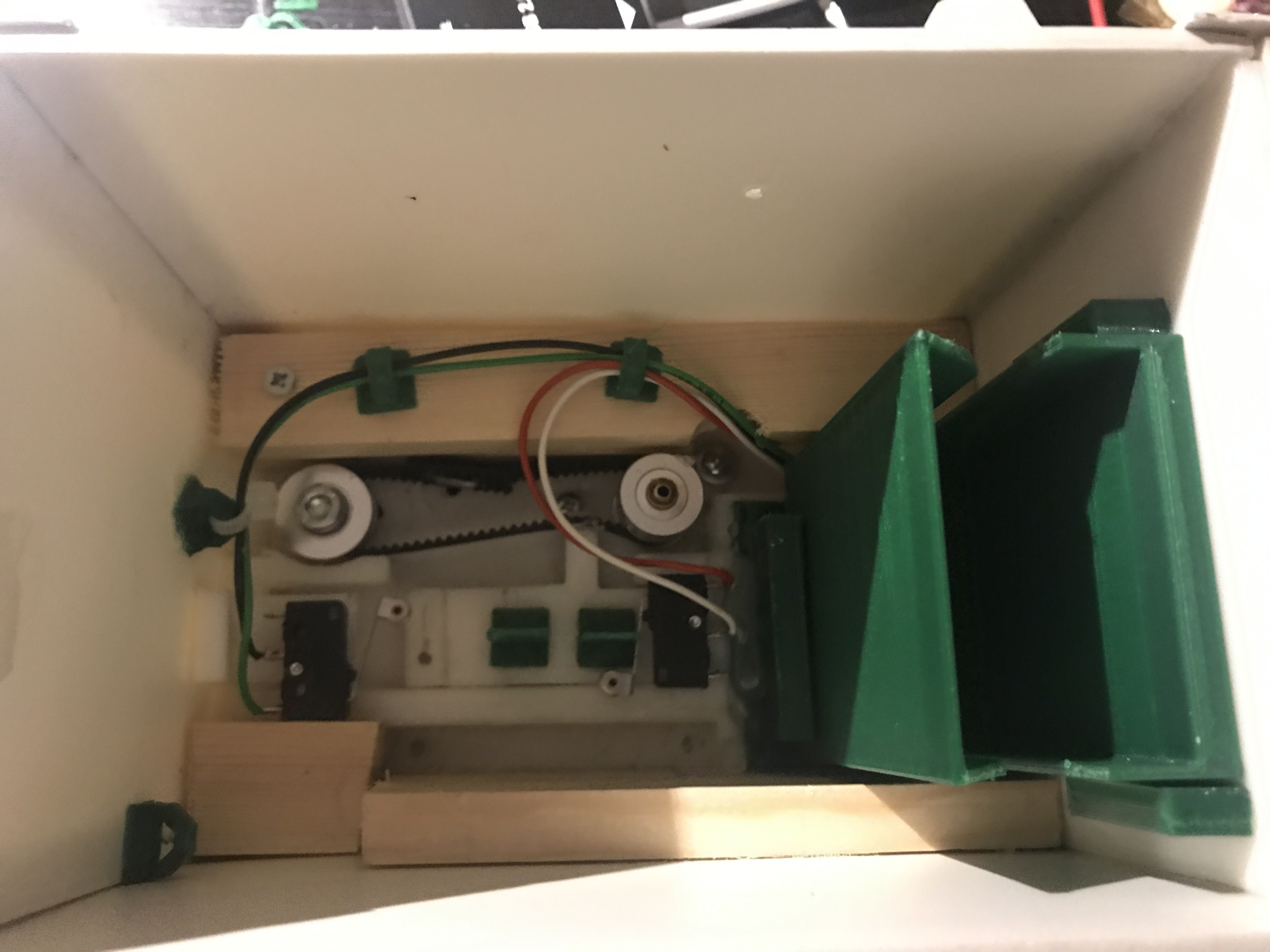 Candy Dispenser (for small Dextrose energy plates)