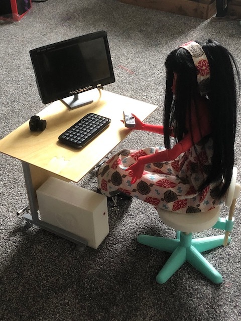 Doll Computer Desk (1/3 BJD)