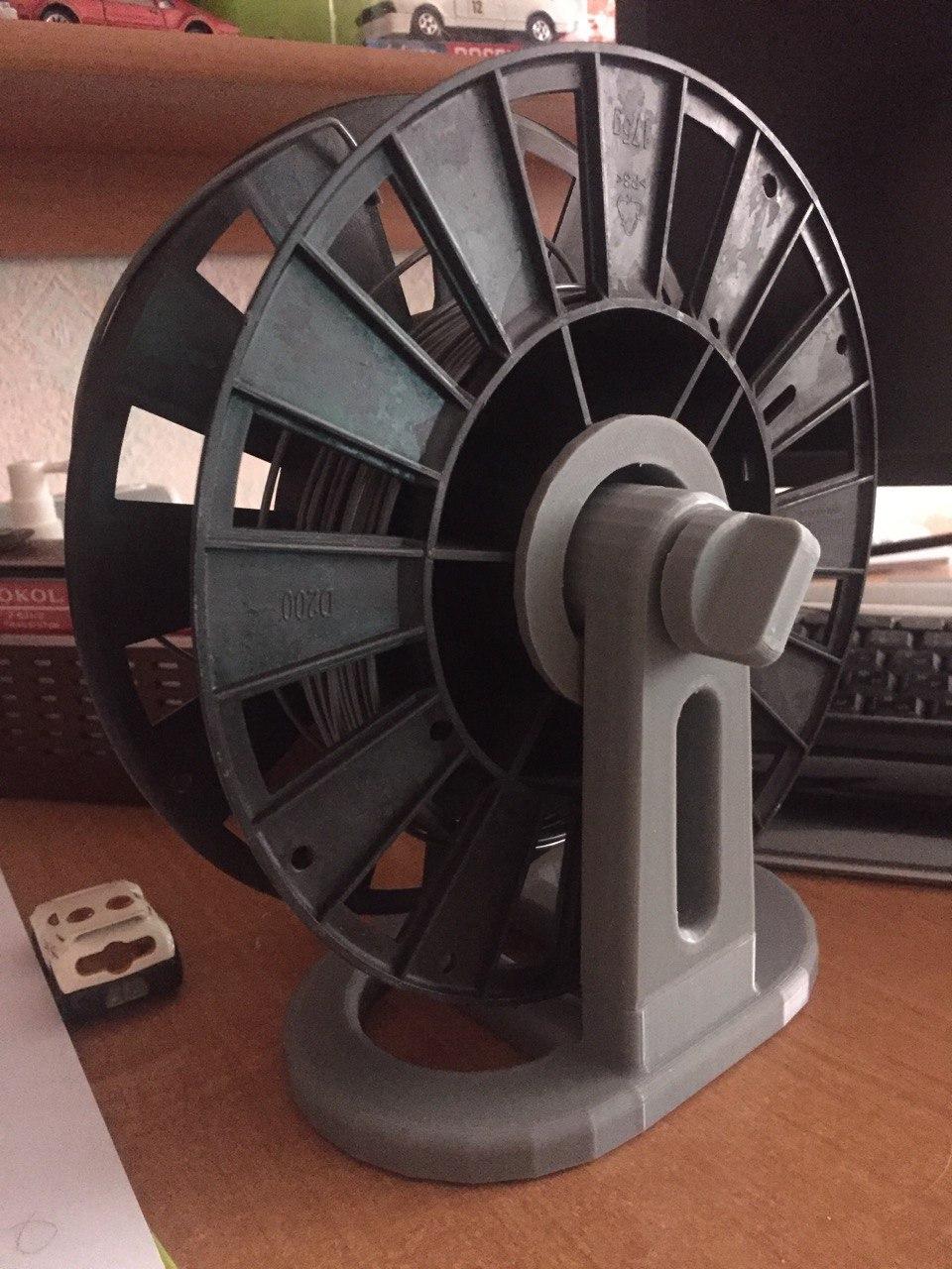 Holder stand for spool. Options for table or profile 40x20