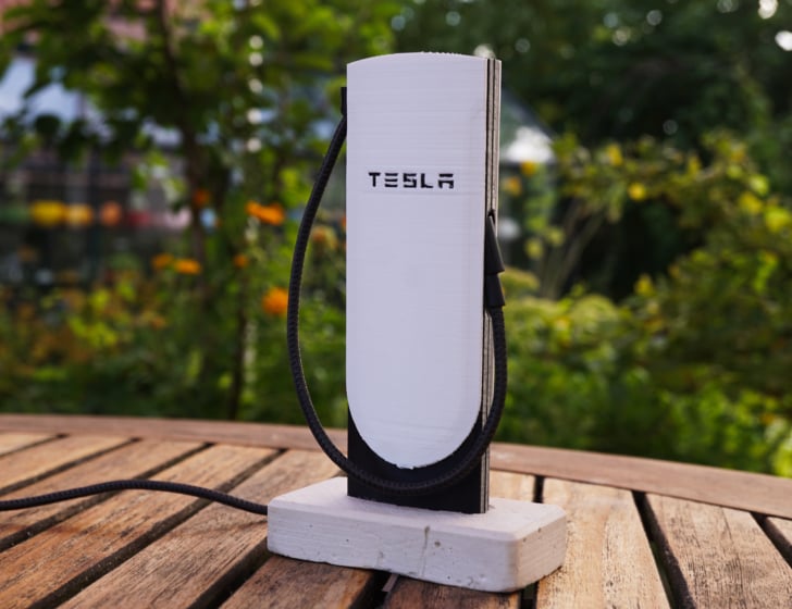 Tesla V4 Supercharger Phone Charger