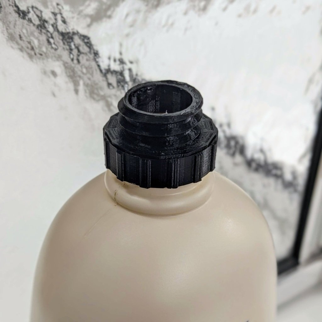 Large-Mouth-to-Standard Lotion Bottle Adapter