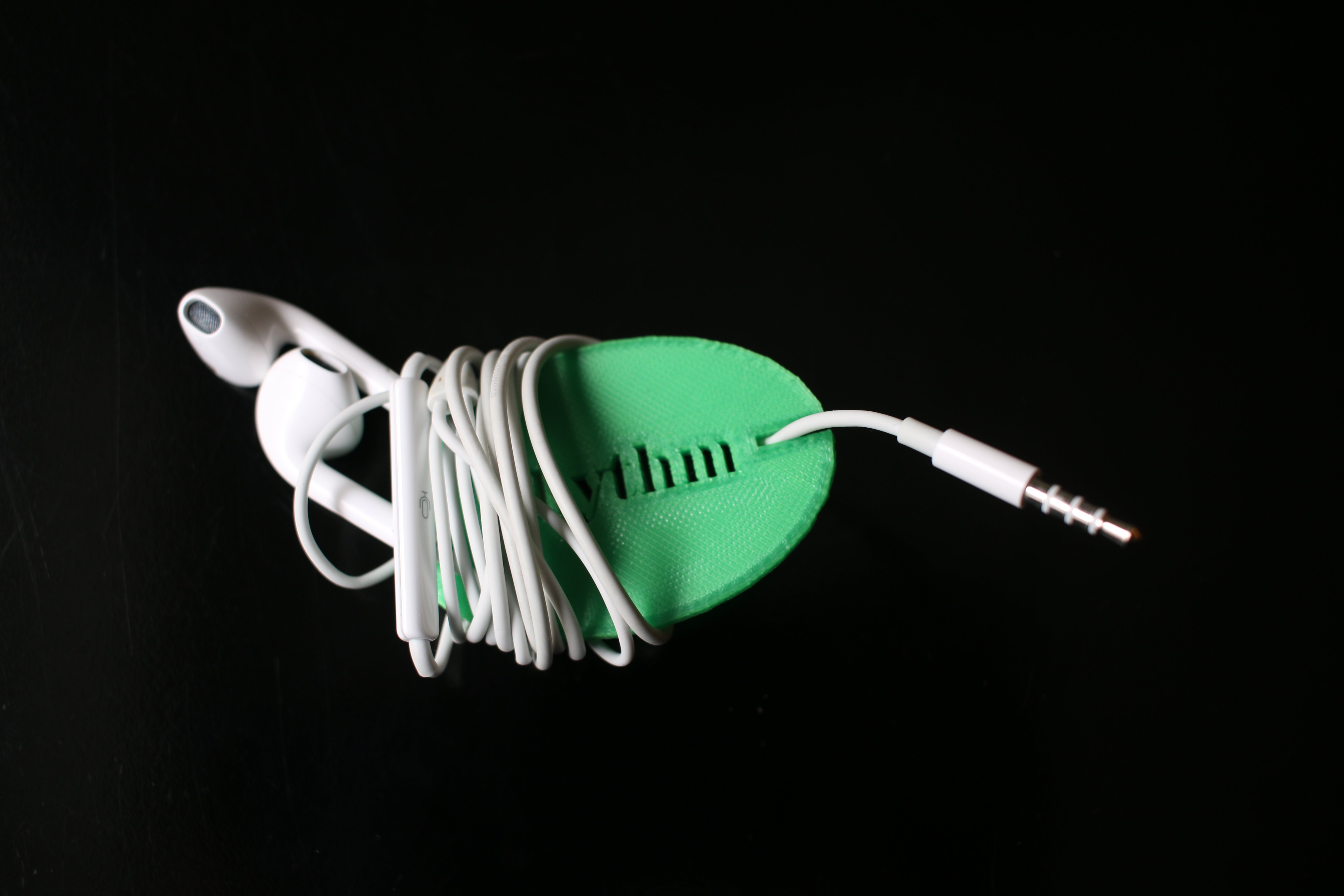 BlocksCAD Earphone Holder