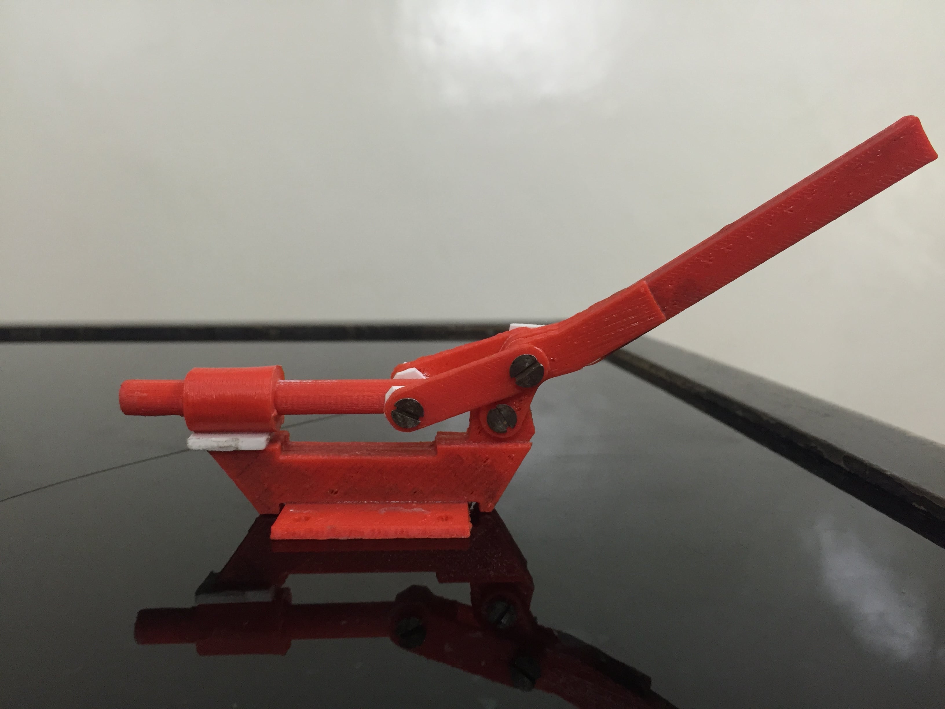 Push pull toggle clamp