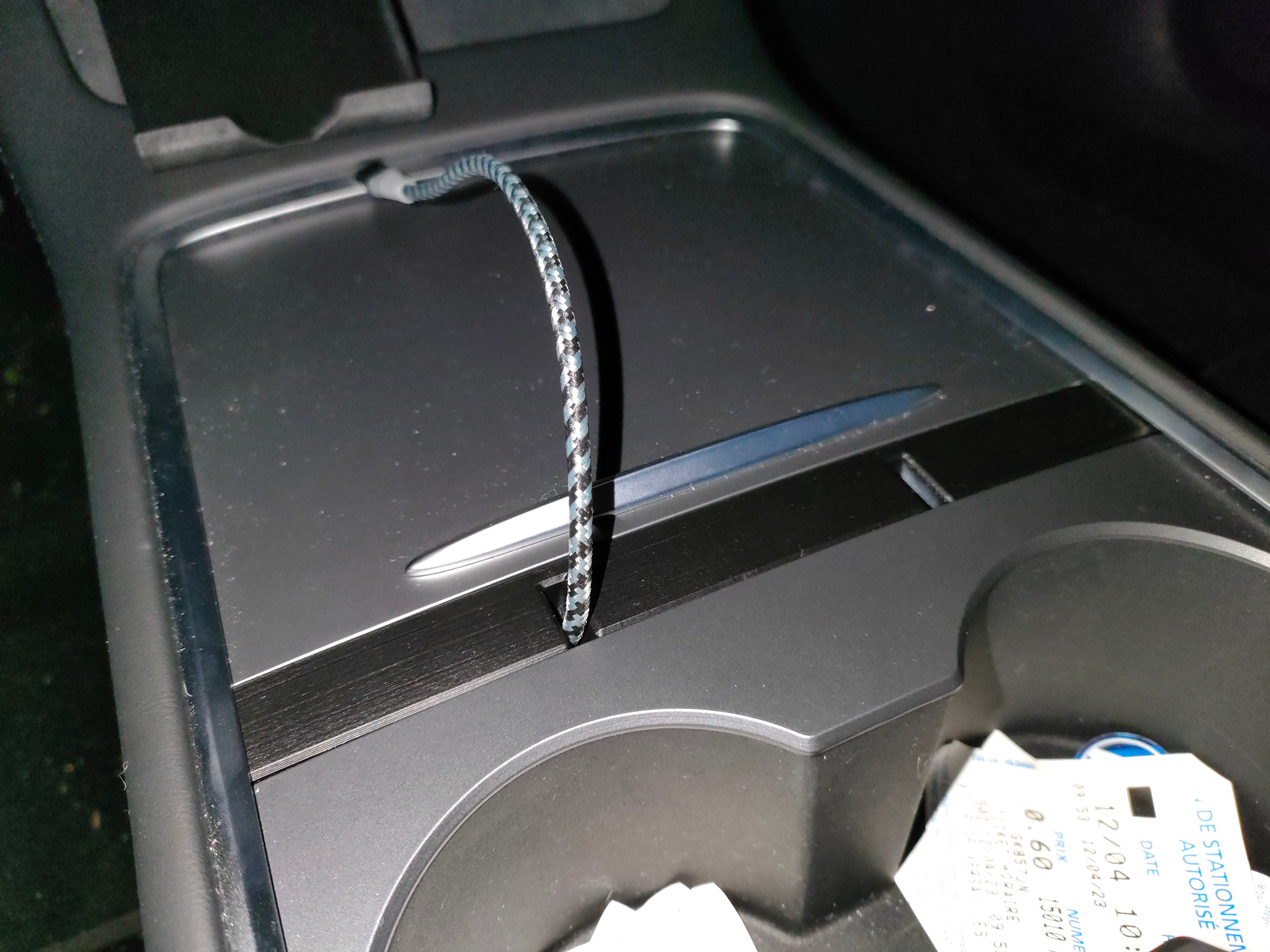 Cable holder for tesla model 3 & Y