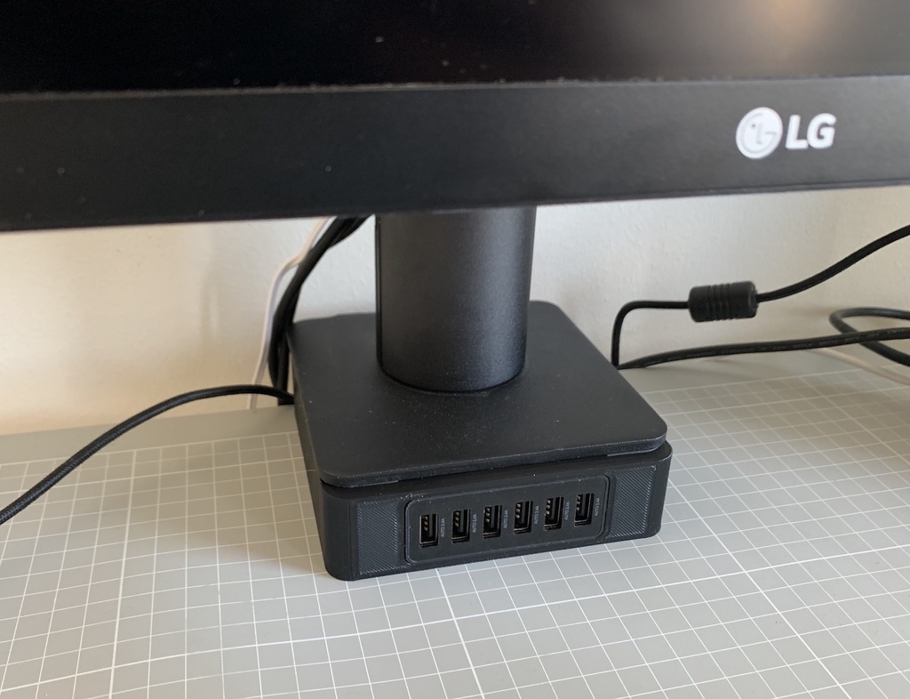 Desk USB Charger Screen Base