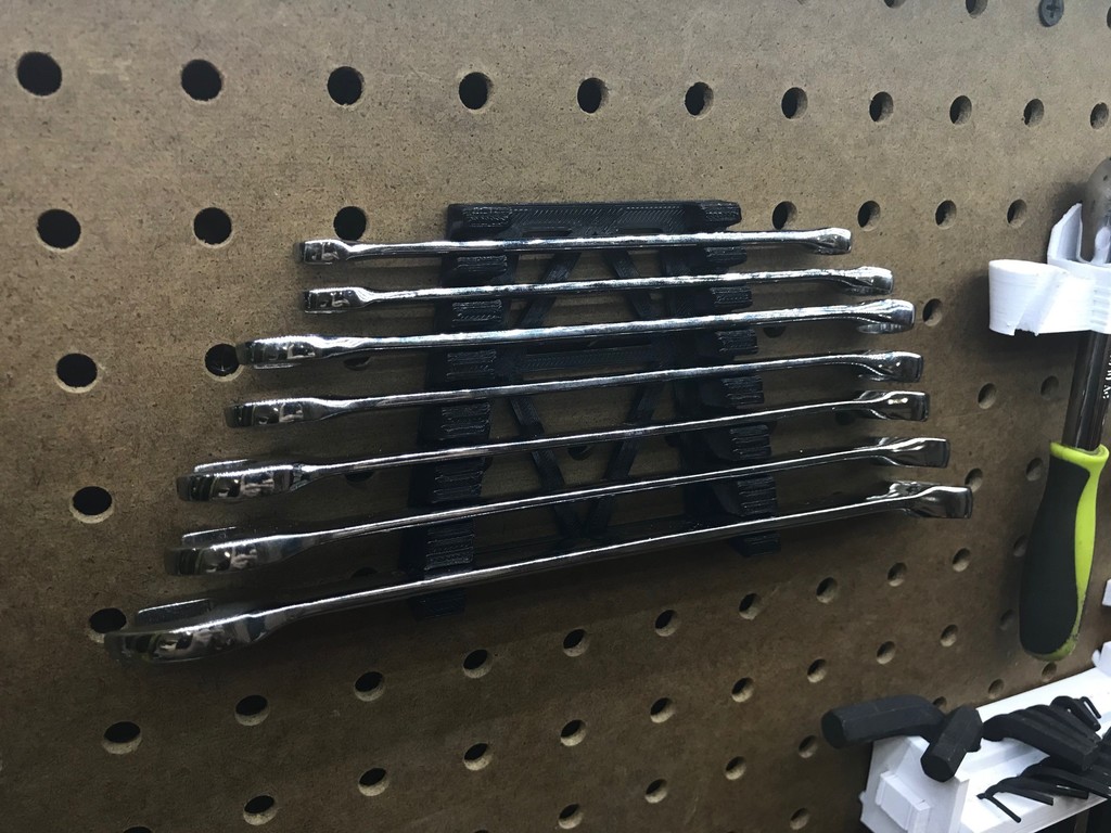 Pegboard Combination Wrench Holder