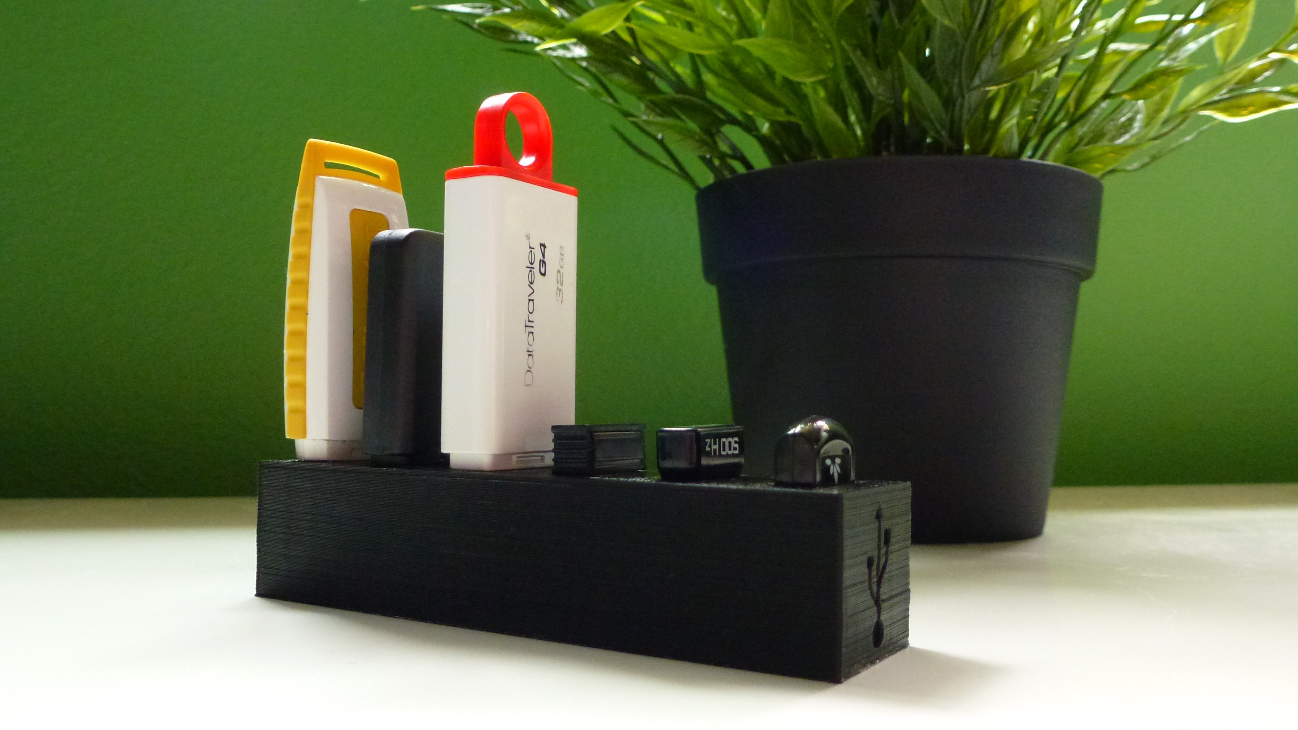 USB Device Holder