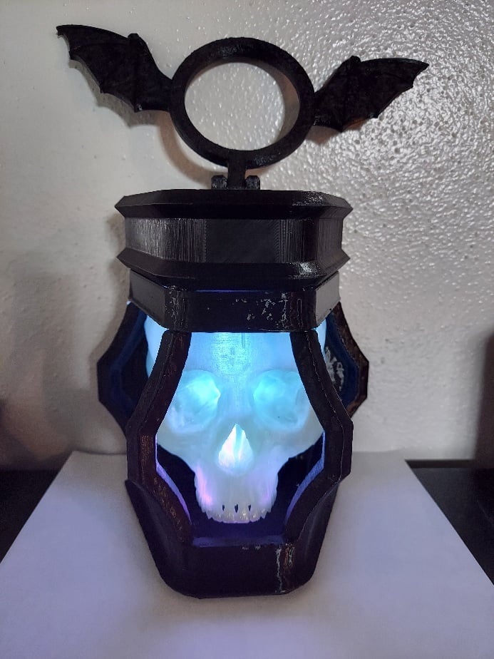 LED glow skull lantern