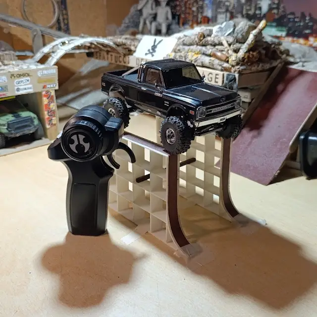 Axial Scx30 K10 extreme spot
