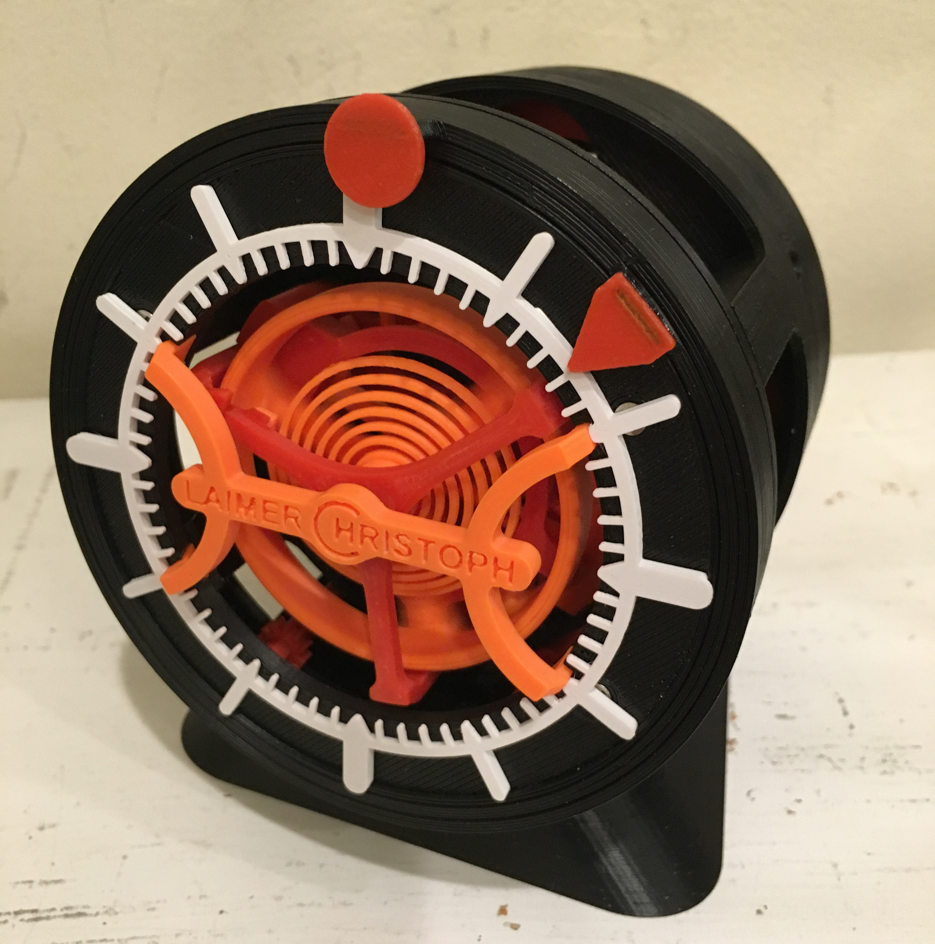 Simple Desk Stand for 3D Printed Watch