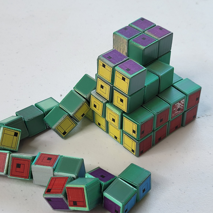4x4x4 Snake Cube Puzzle