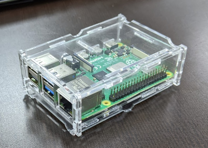Raspberry Pi4 Laser Cut Case No hardware required!