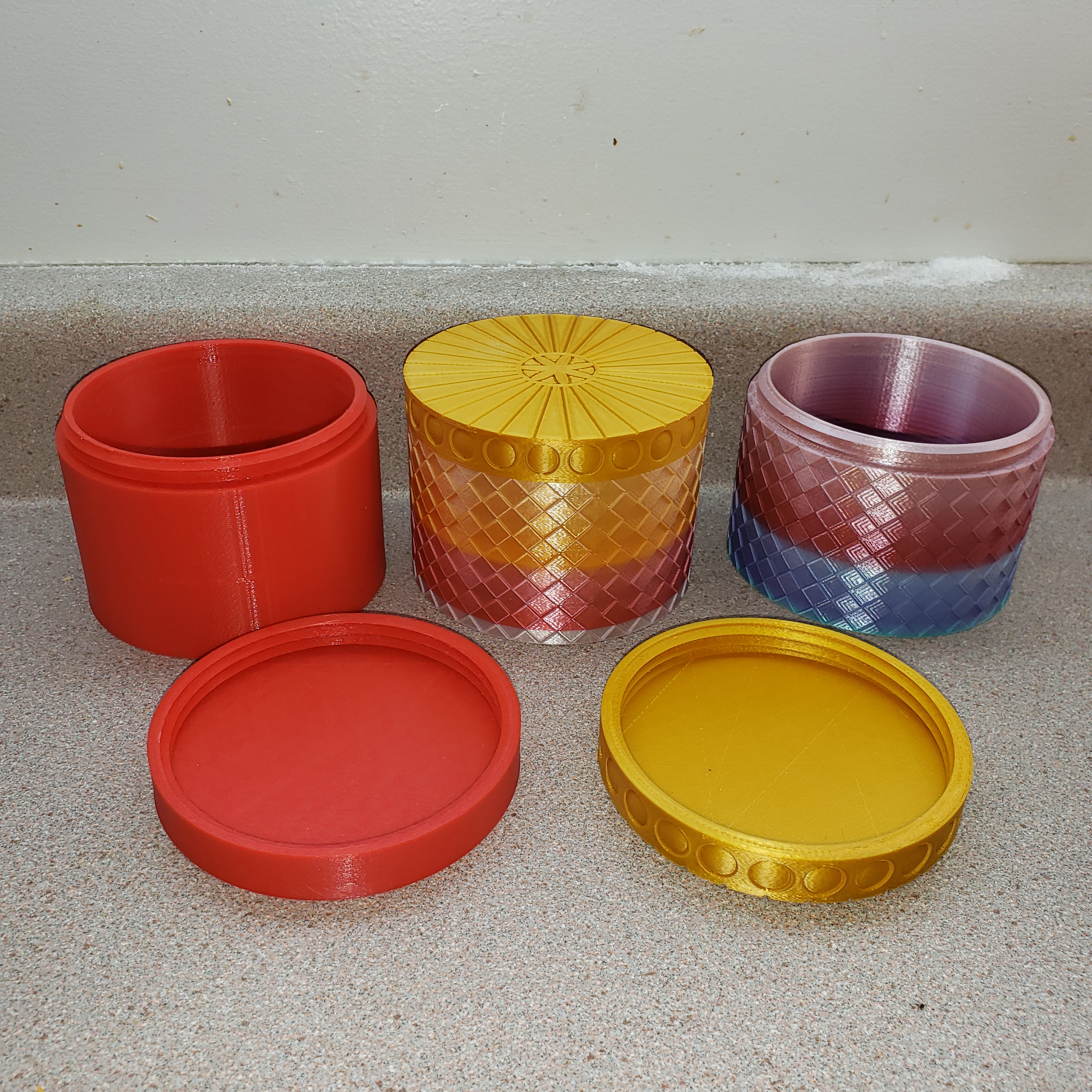 Gift Container with Threaded Top