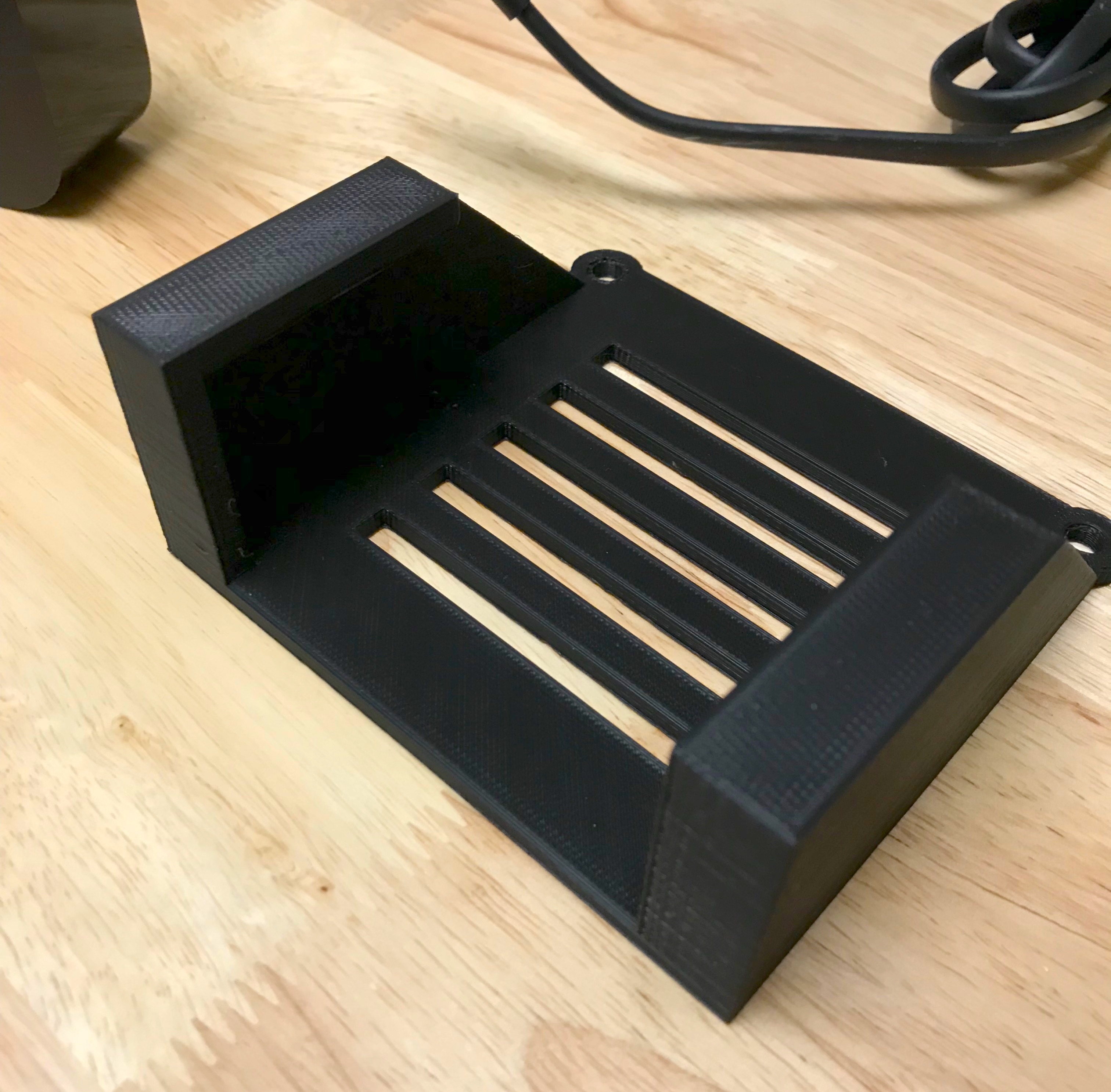 Apple TV 4K (5th Gen) VESA 100 mount