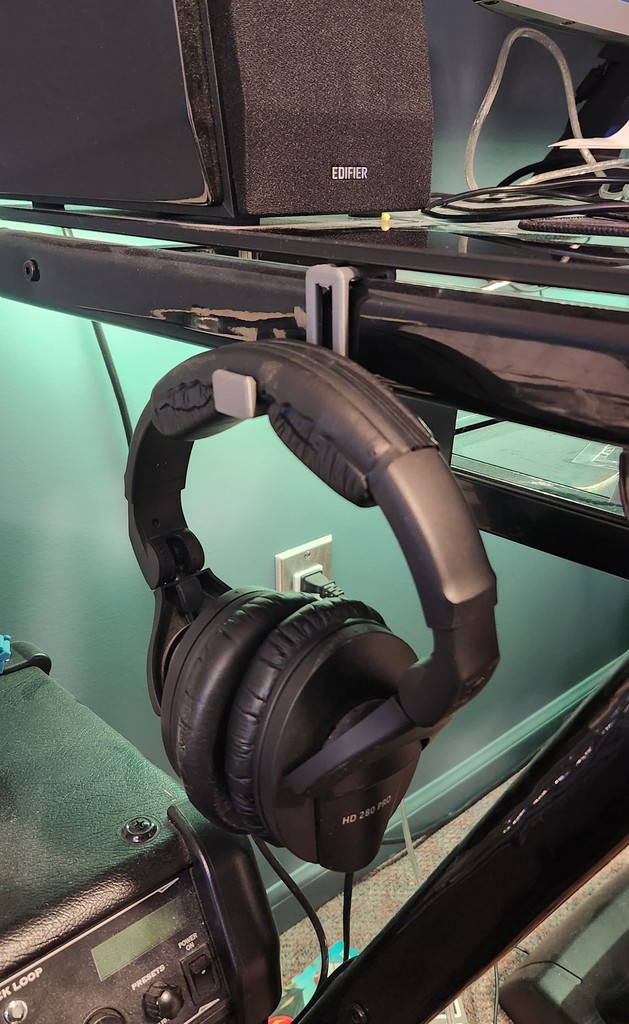 Desk mount headphone hanger