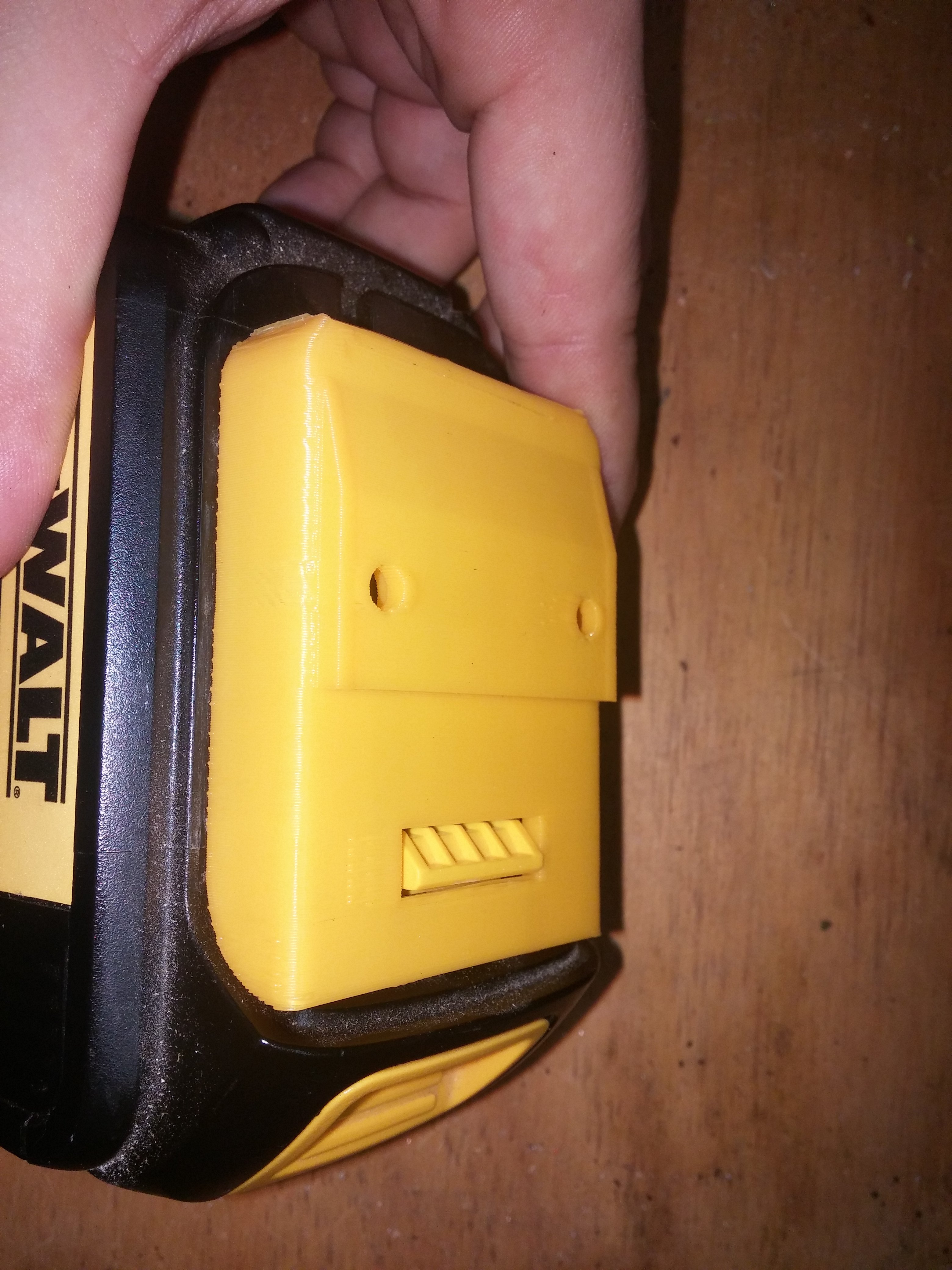 Dewalt 20V maksimum pil kapağı (monte edilebilir) (Plastik Aparattır!!!)