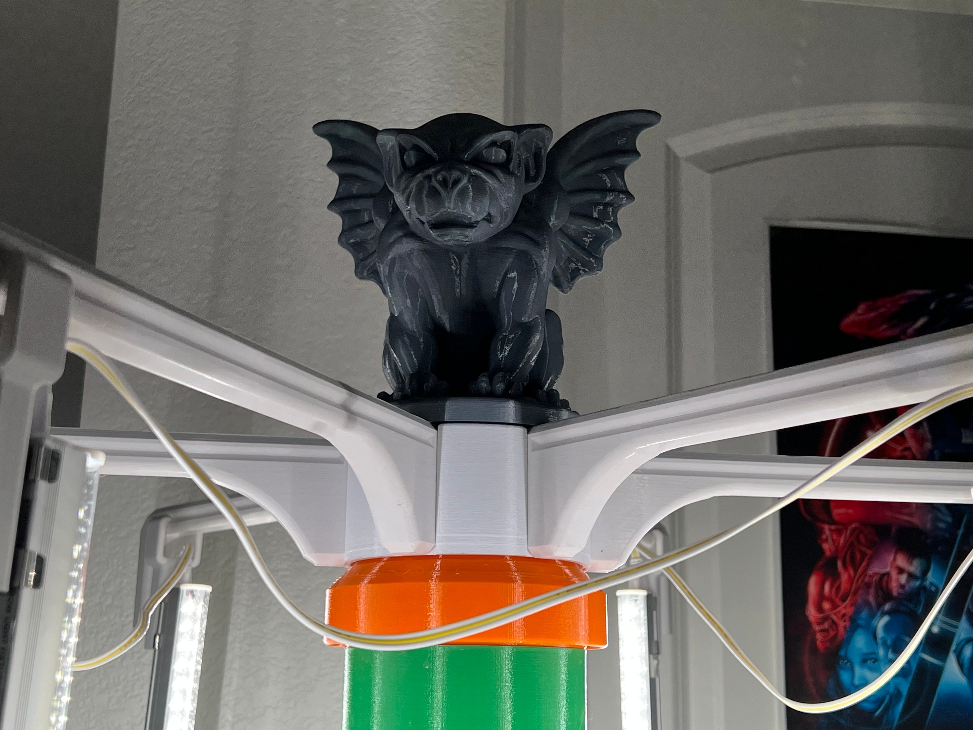Gargoyle decoration for Adjustable depth light mount for 3D Printed Modular Hydroponics Tower