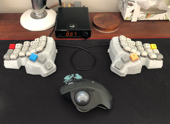 Dactyl Manuform (crkbd)