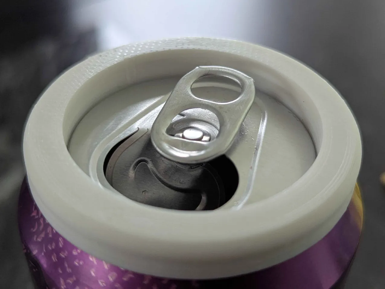 Miniatura 2 do modelo 3D Soda/Beer Can Cover Improved