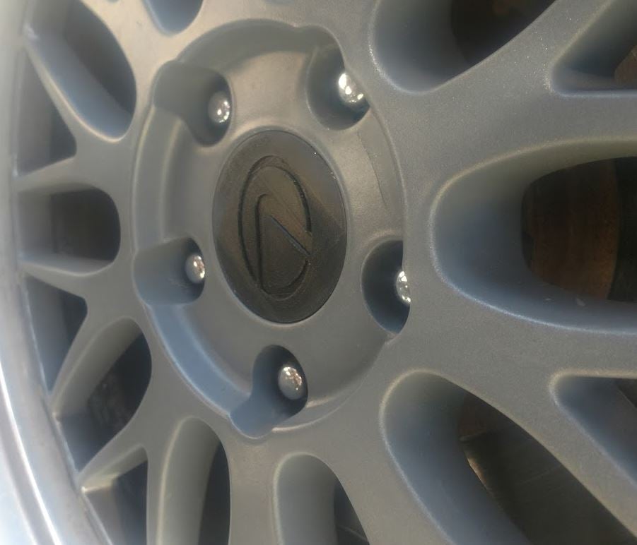 Varrstoen ES1 / BBS LM Lexus Center cap